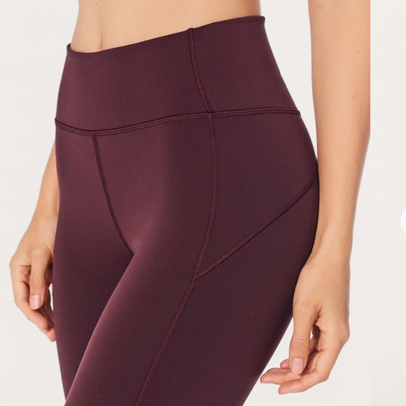 Lululemon In Movement Crop Everlux 19" Garnet Leggings Size 4 - Picture 2 of 12